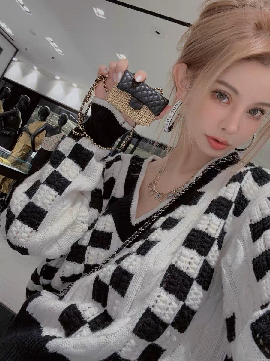Chanel Black White Checkered Cashmere Sweater #335793