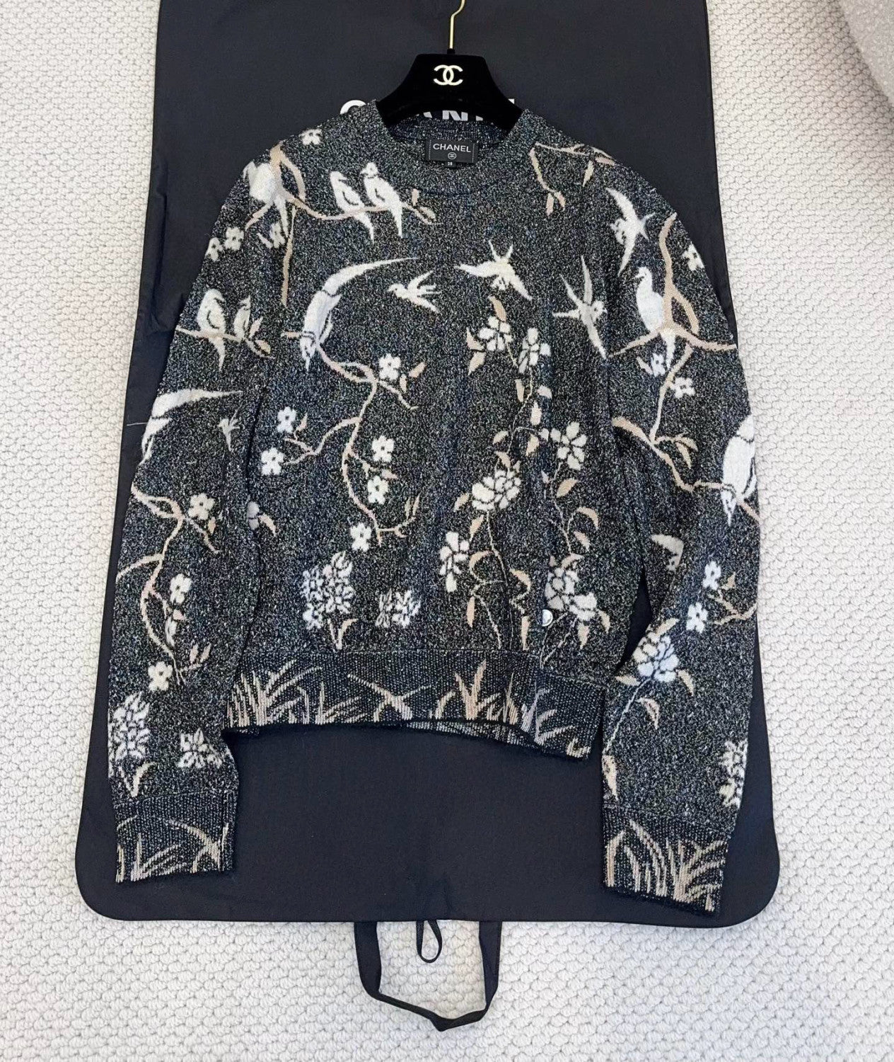 Chanel Women's Spring. Autumn. and Winter Jacquard Solid-Color Crew Neck Pullover Sweater Ngvp #2551