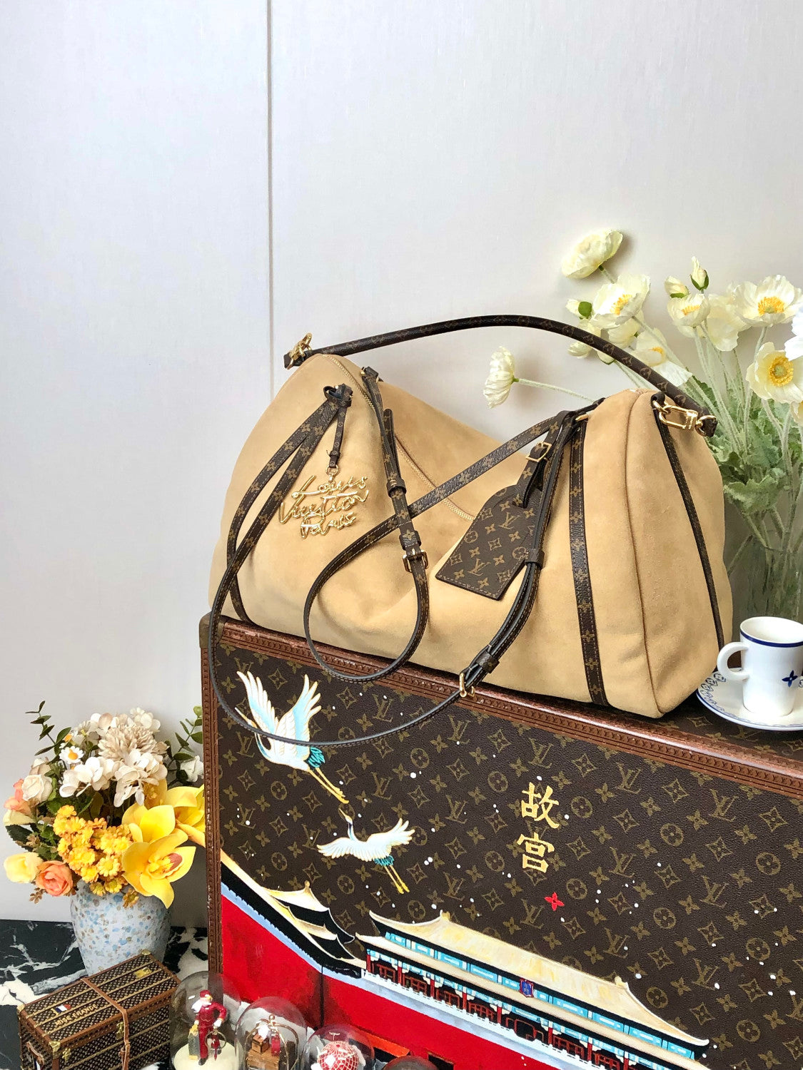LOUIS VUITTON Express Travel Bags #384057