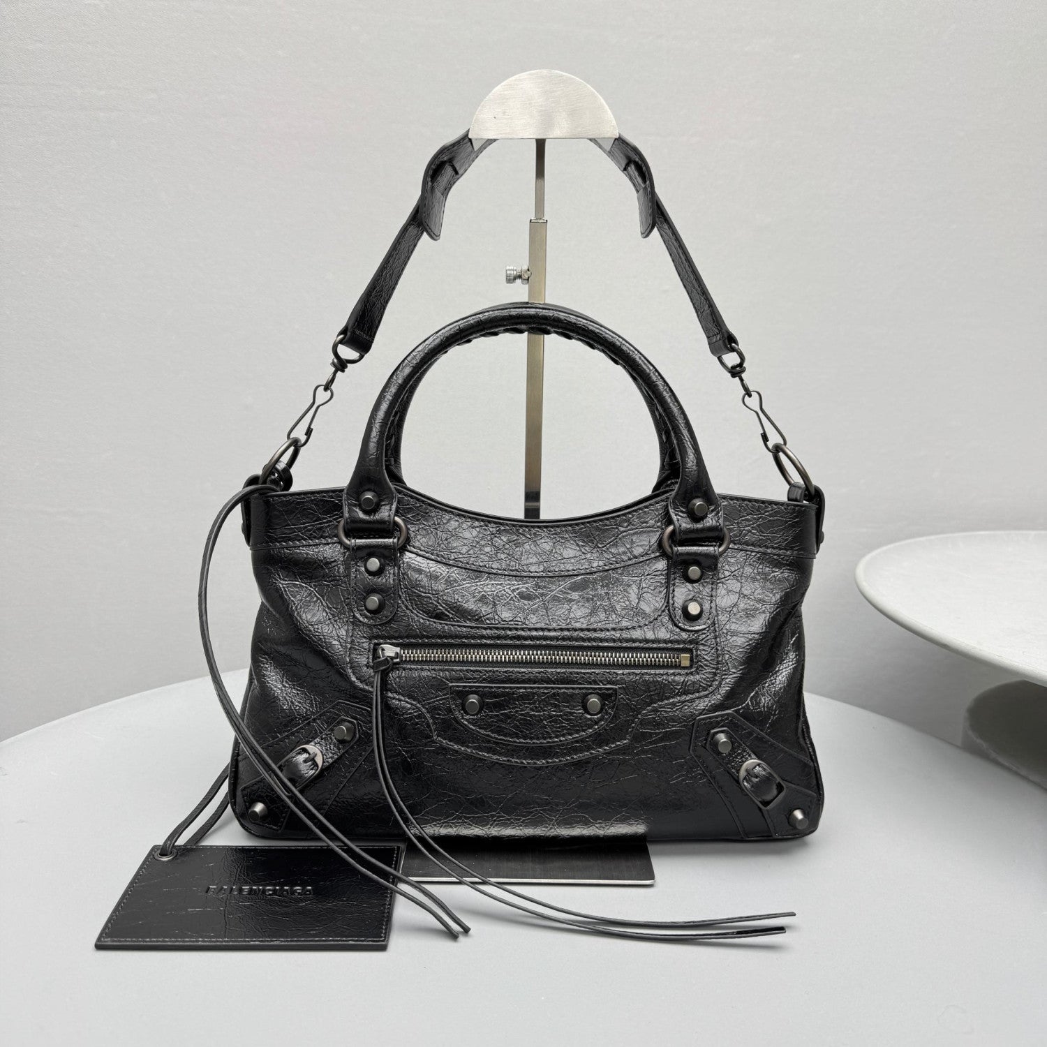 Balenciaga Le City Bag Medium in Black #333603