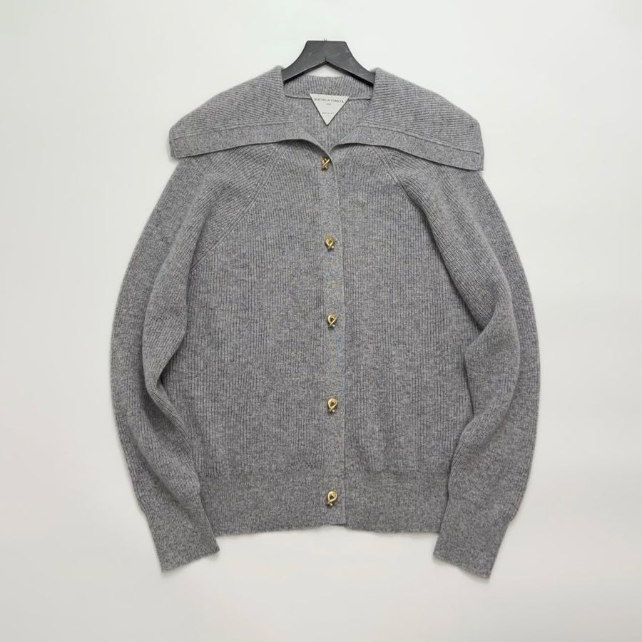 Bottega Veneta Women's Solid-Color Lapel Loose-Fit Long-Sleeved Single-Breasted Cashmere Knit Cardigan Sweater For Spring. Autumn. And Winter Ngvp #2313