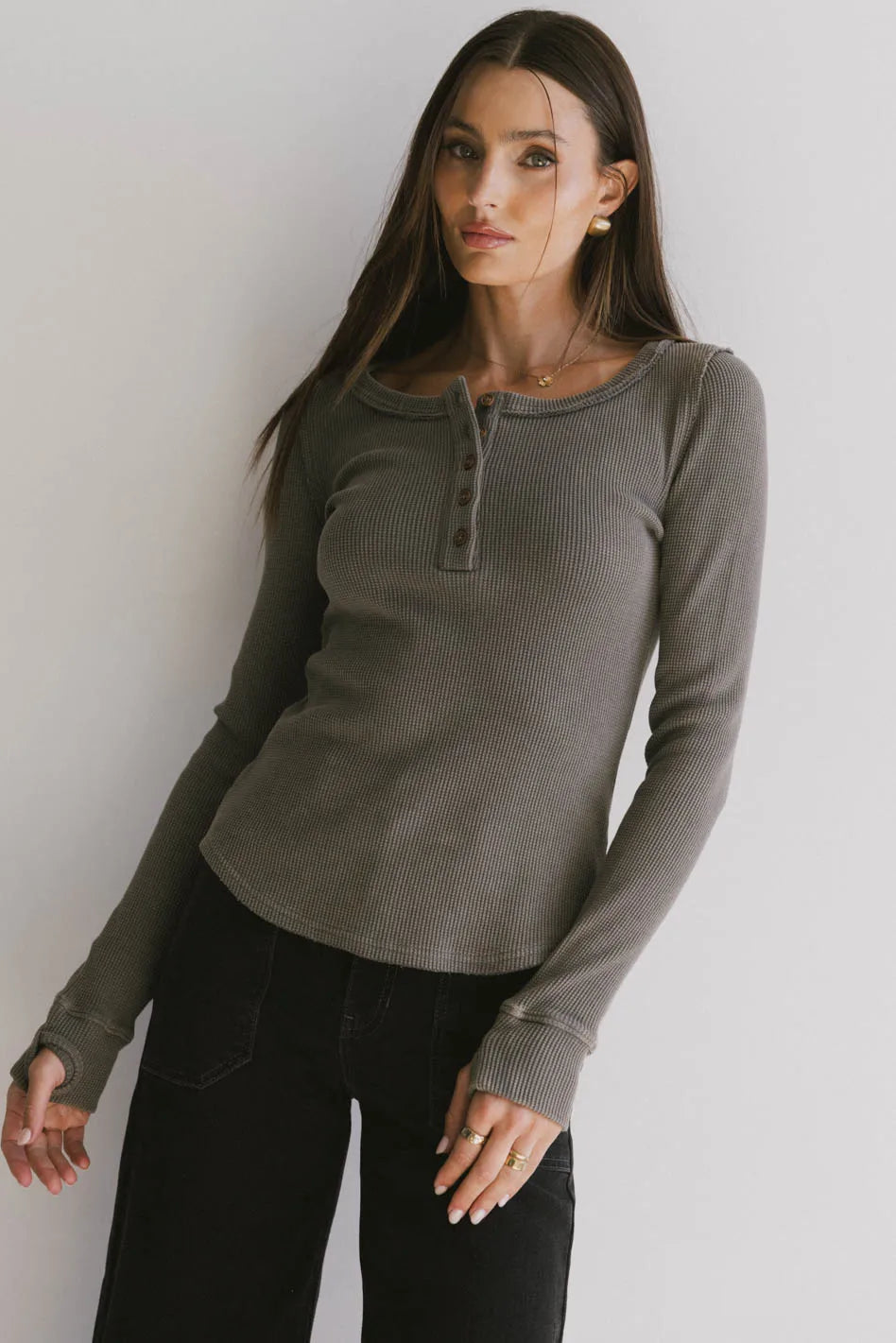 Conrad Fitted Waffle Tee in Olive