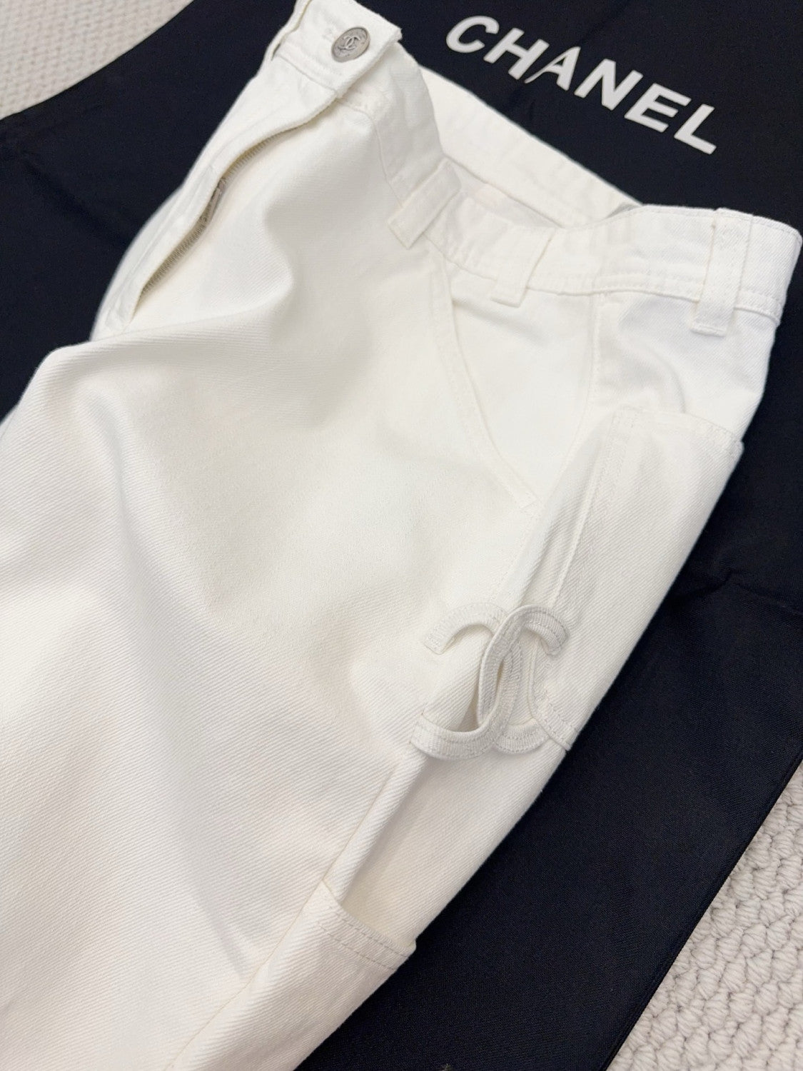 Chanel Jeans Washed Denim White #377644
