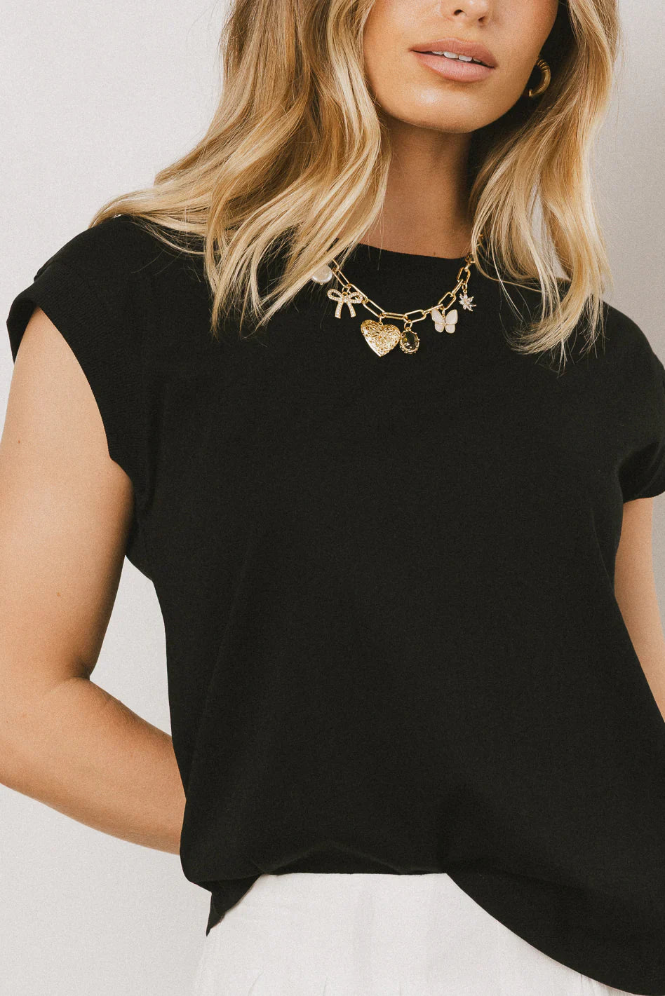 Arlo Top in Black