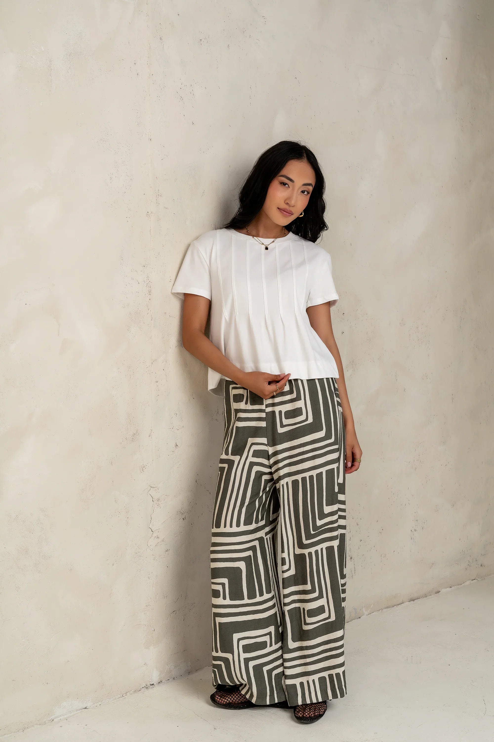 Cattelain Pleated Top in Ivory