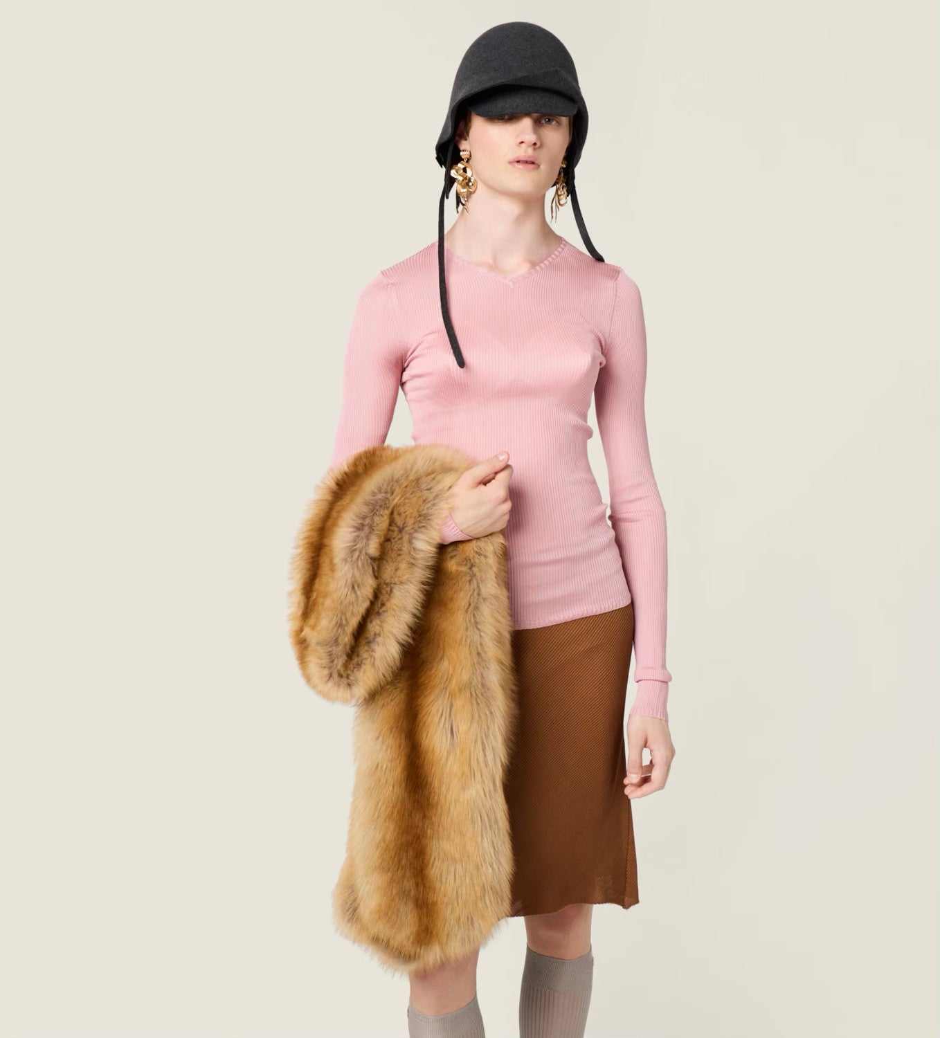MiuMiu Begonia Pink Silk V-neck Sweater #335966