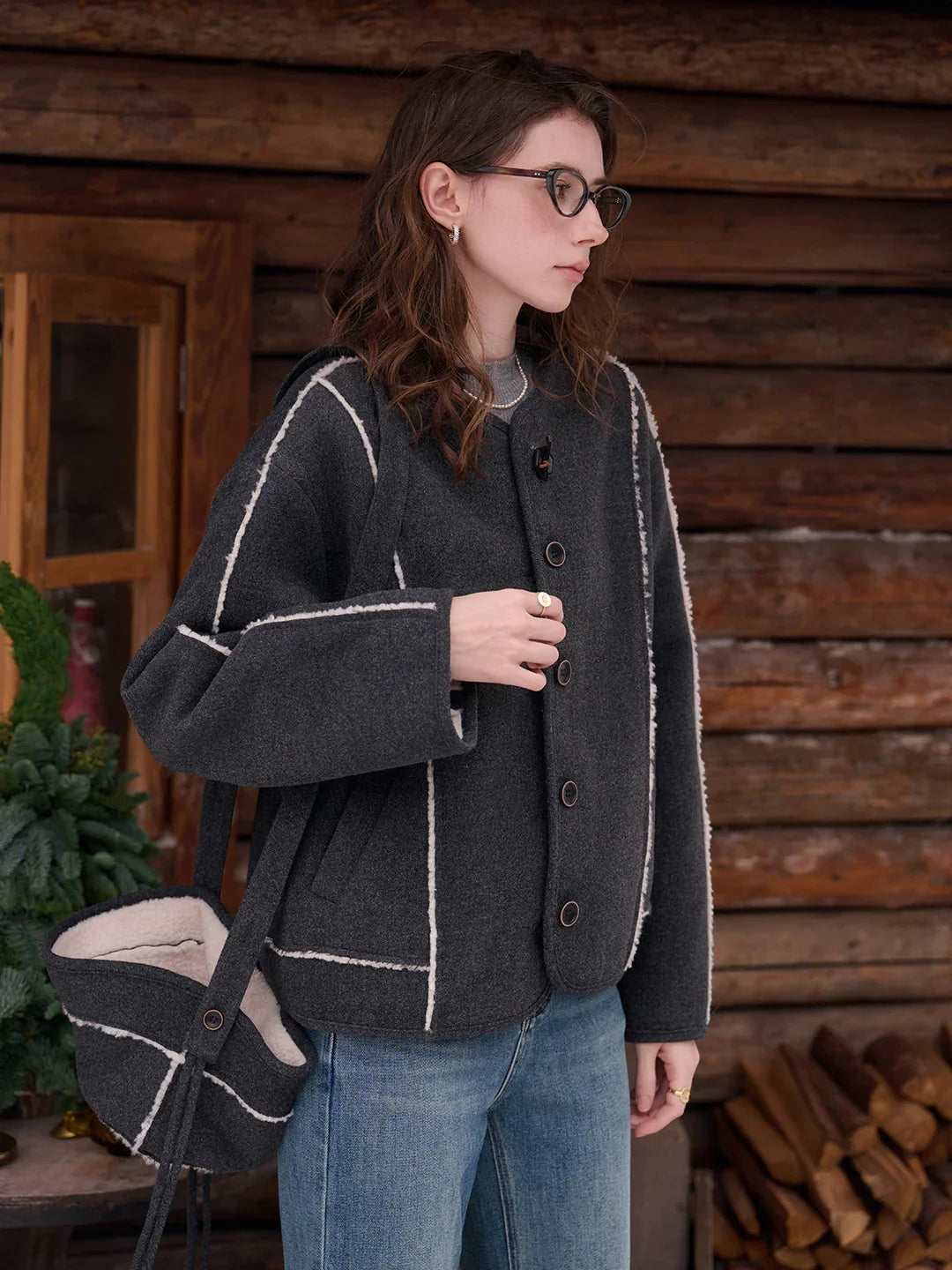 Aileen Round Neck Silhouette Coat (with Hat/Bag)