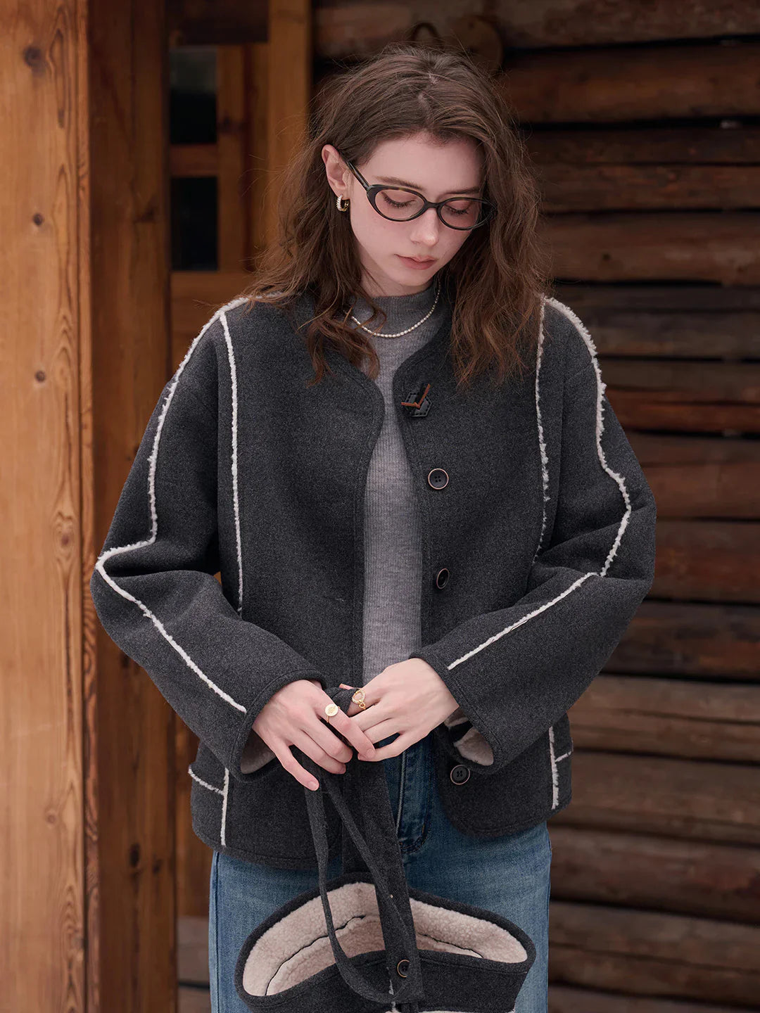 Aileen Round Neck Silhouette Coat (with Hat/Bag)