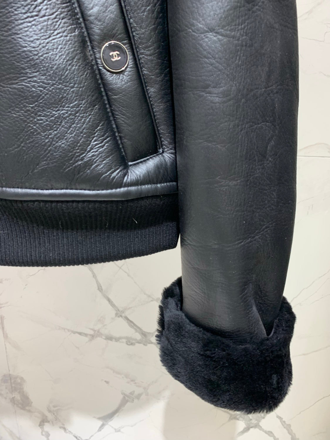 Chanel 25FW Tunic Jacket Reversible Shearling Black Merino Wool Women's Warm Retro Leather Jacket #332447