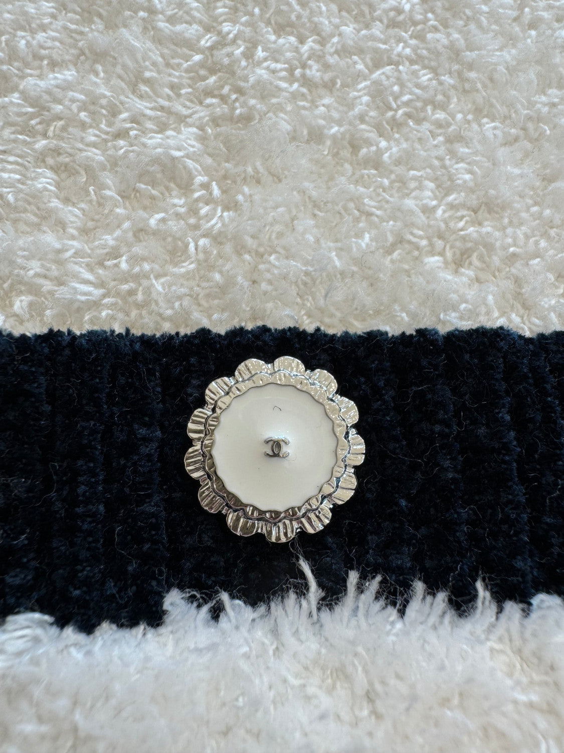 Chanel Top Silk White Navy Blue #335494