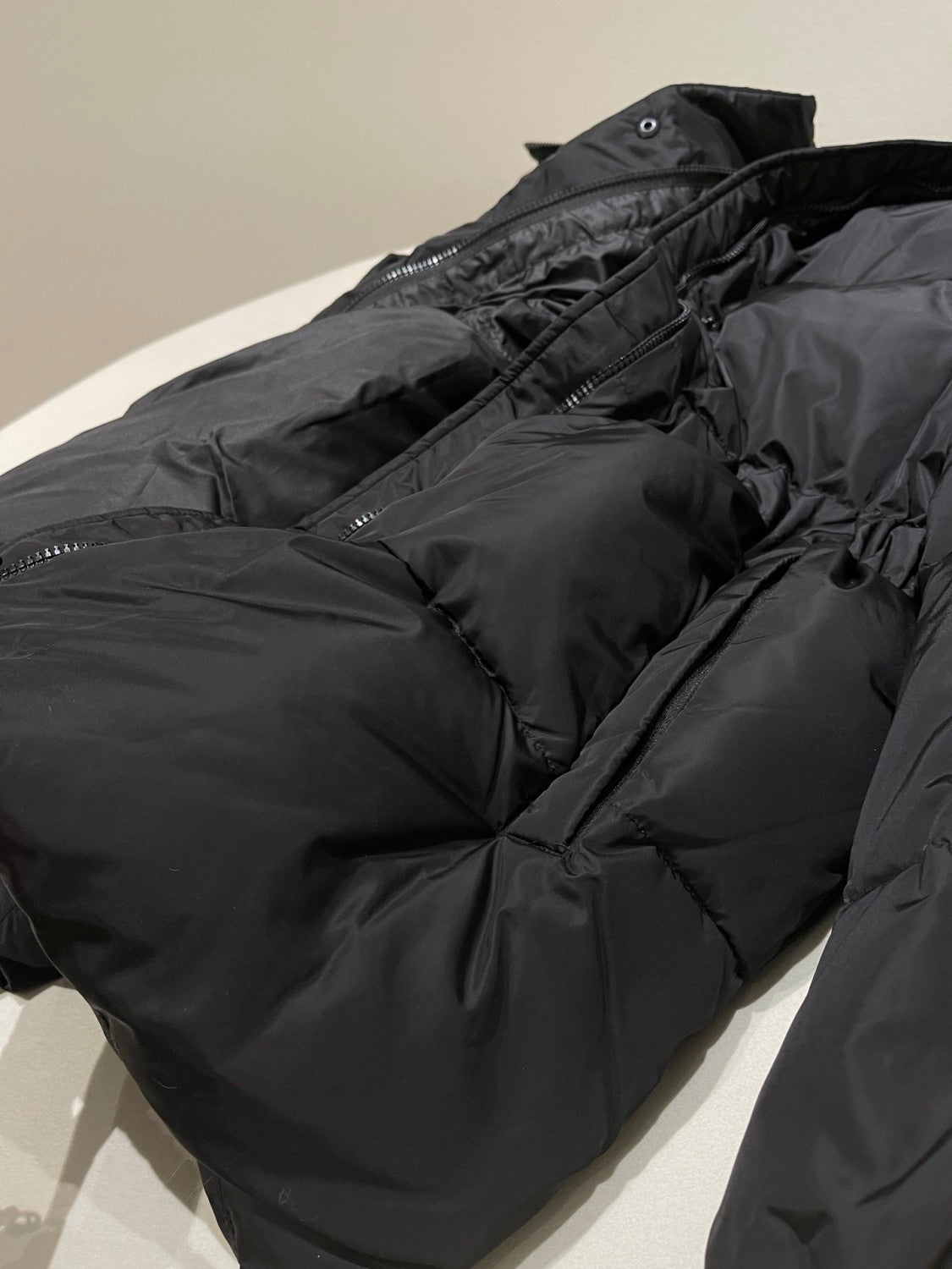 Moncler Women's Fall/Wimter Black Large Lapel Goose Down Jacket With Belt Nylon Short Style Light Jacket #332539