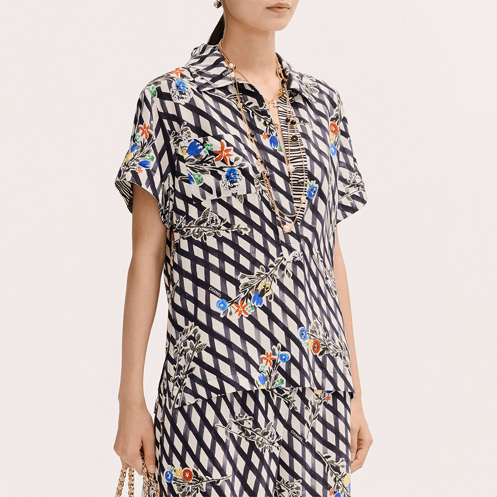 CHANEL Short-sleeved Shorts blouse Printed  #378177