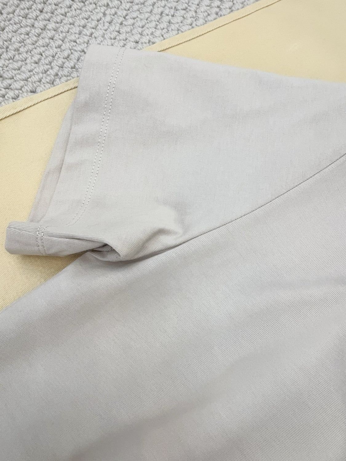 LOUIS VUITTON Signature Pocket T-Shirt #377087