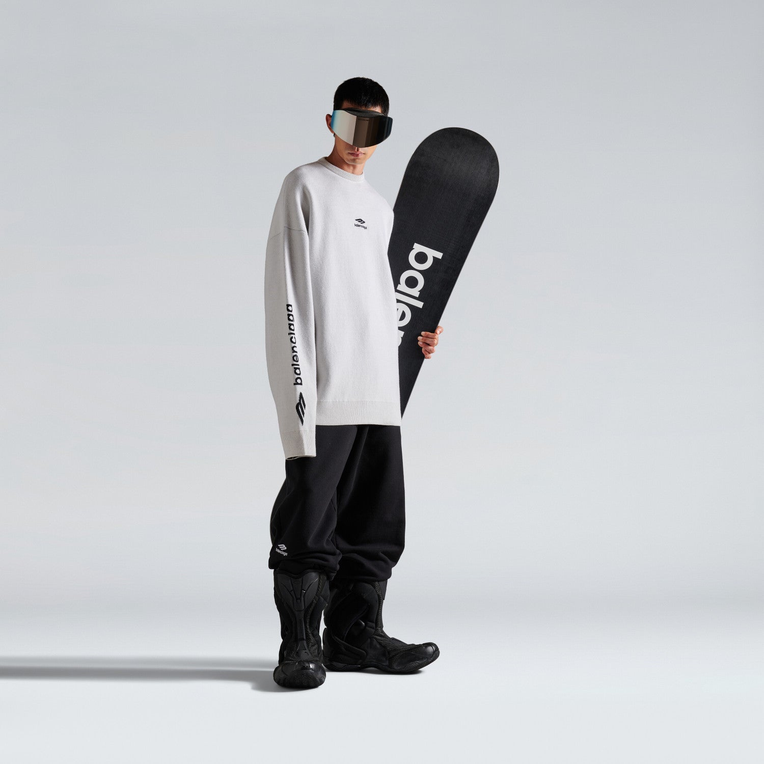 Balenciaga Men's 3B Sports Icon Ski Crewneck in White Black #334344