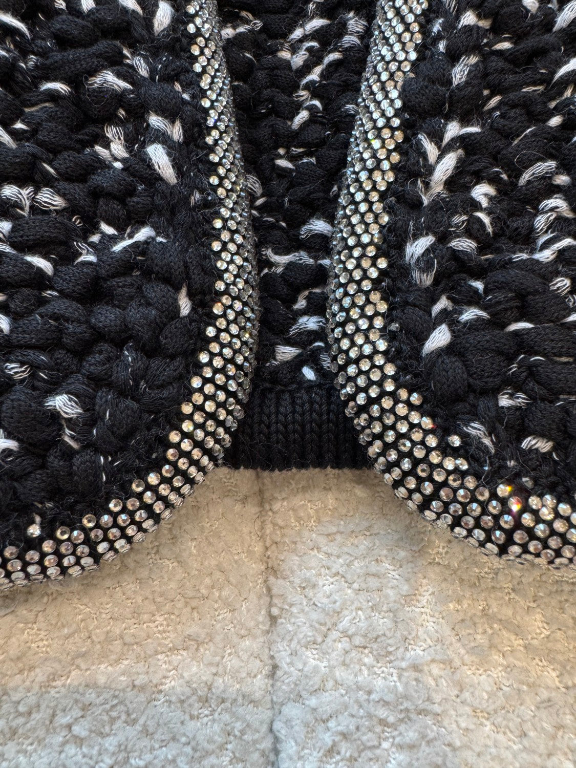 Chanel Women's Spring/Fall Knit Rhinestone-Embellished Solid-Color Cotton Sleeveless Cardigan Vest Ngvp #2396