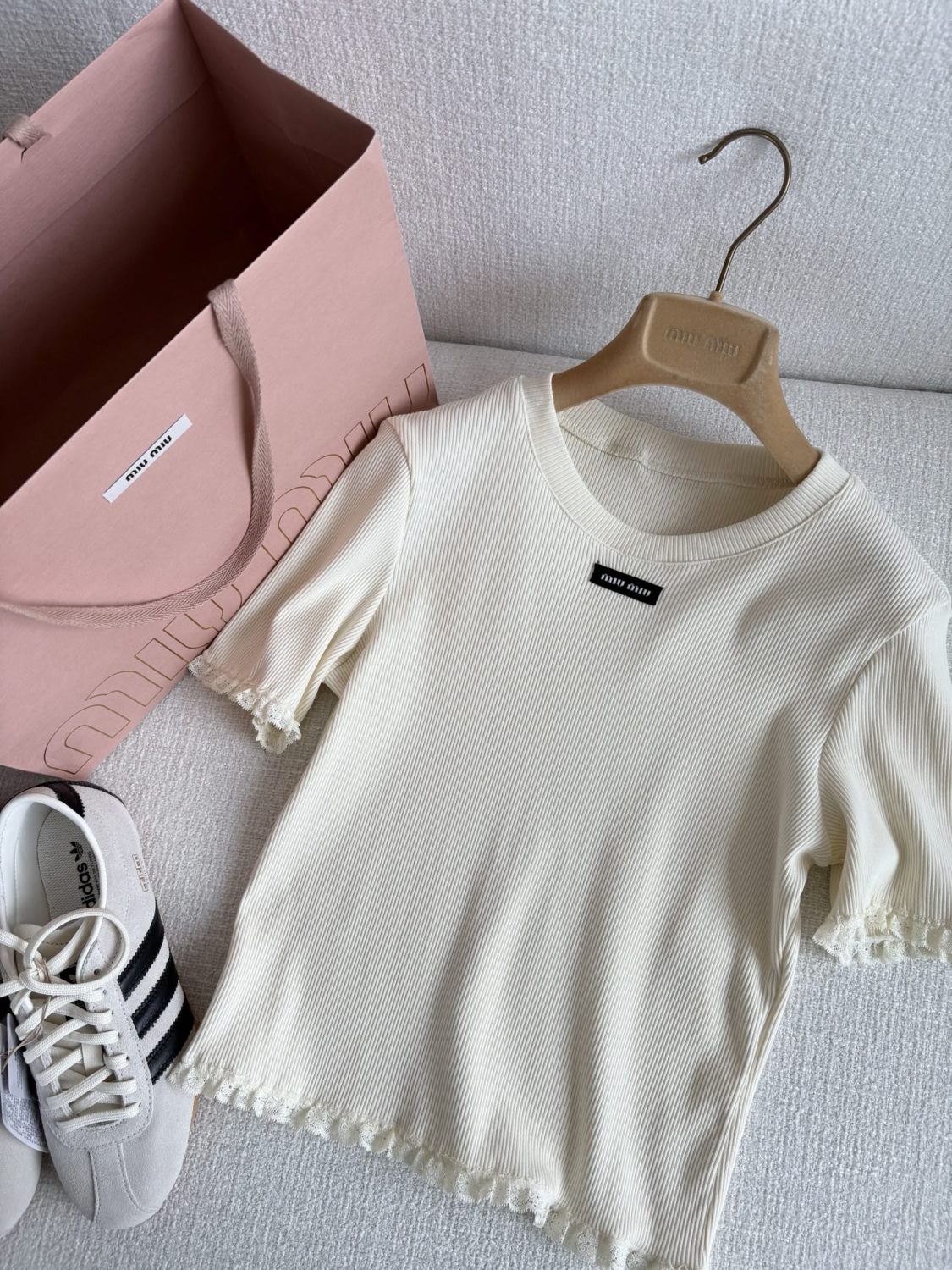 MiuMiu Lace White Knitted T-shirt Women's Spring And Summer Fashionable And Elegant Slim Patch Logo Round Neck Short-sleeved T-shirt Tops #81439