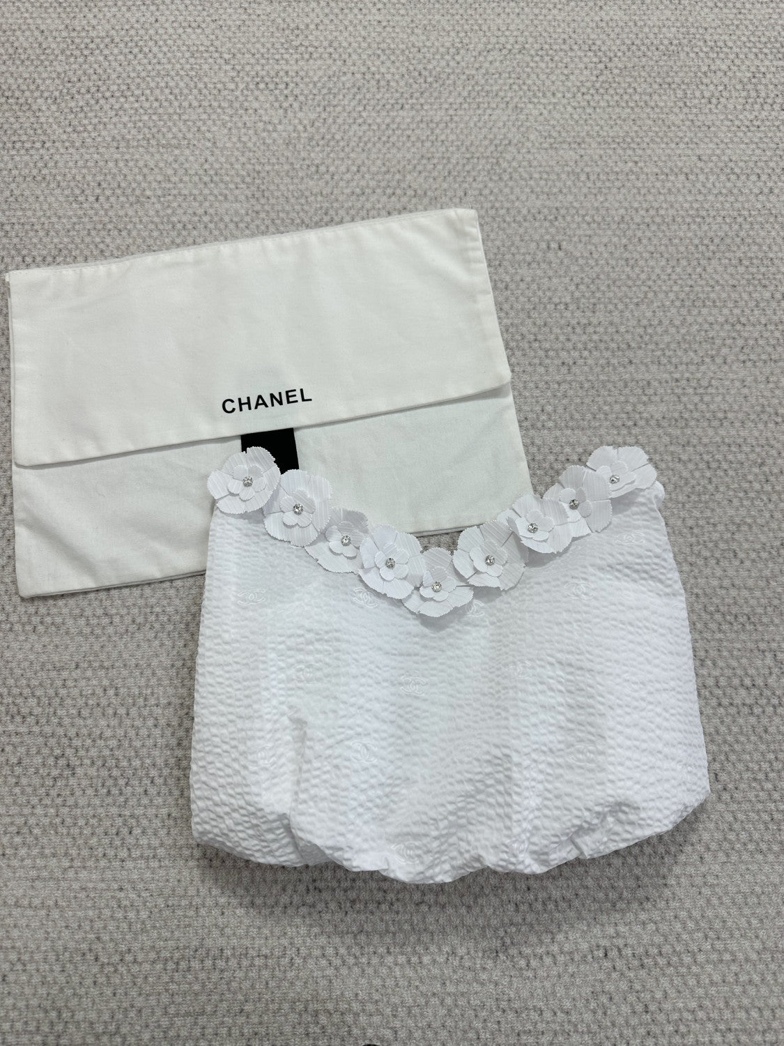 Chanel Top Embroidered Cotton White #375690