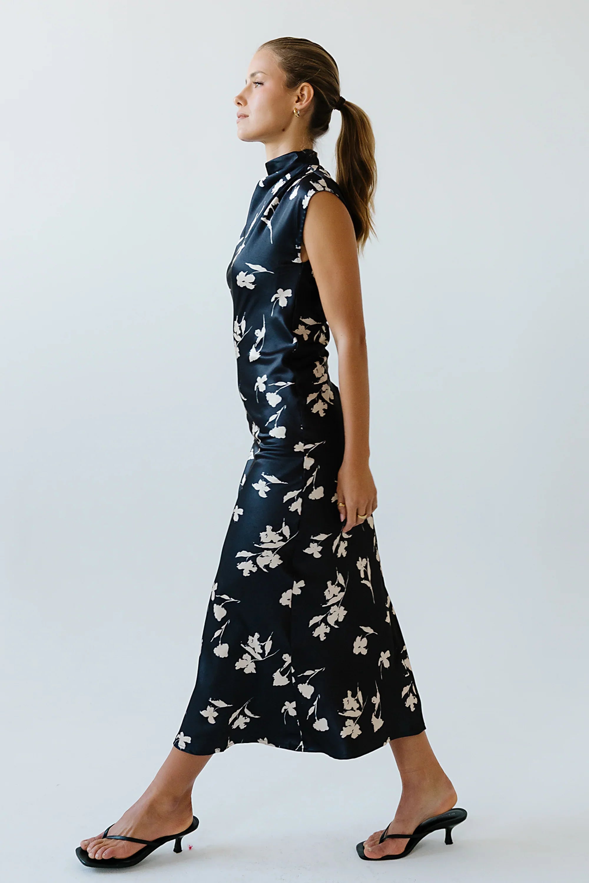 Carson Floral Maxi Dress in Black