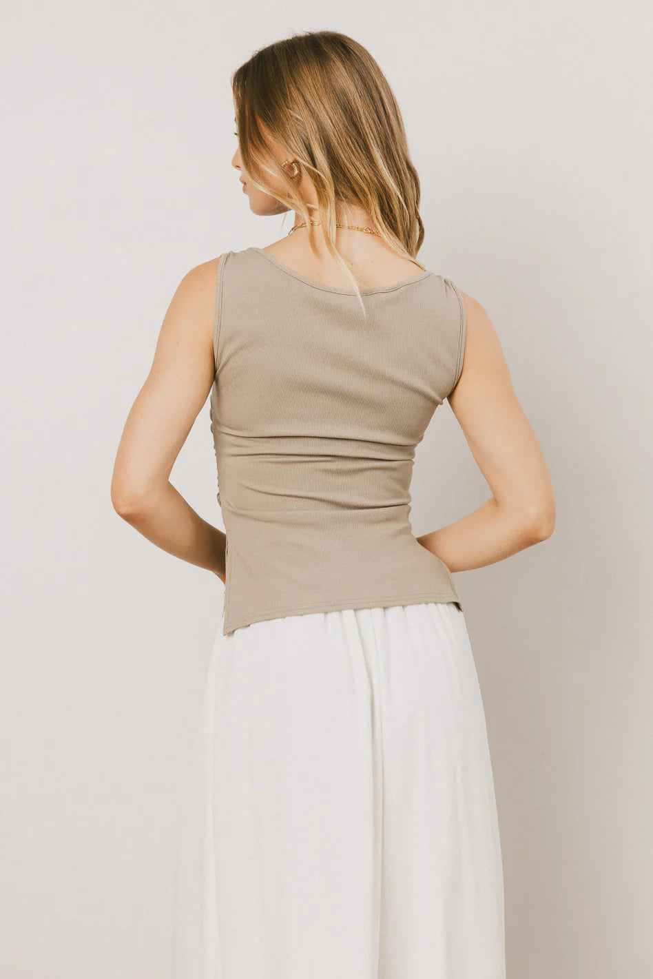 Collins Ribbed Top in Taupe