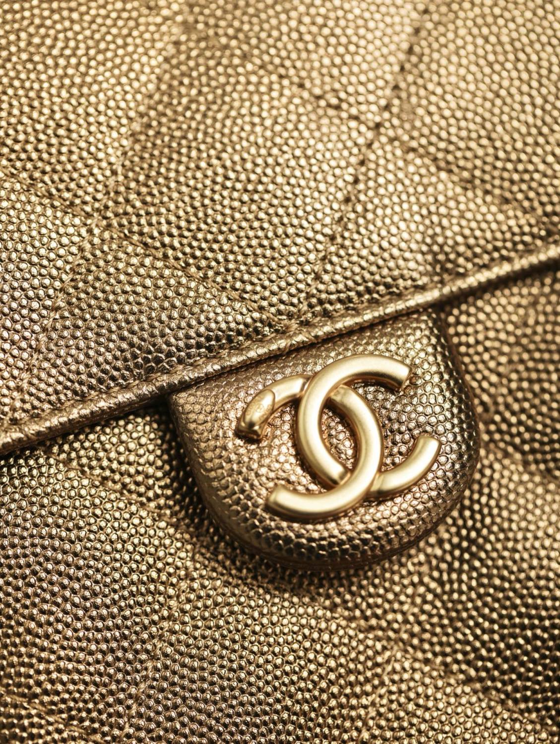 Chanel Women's Classic Double C Logo Solid Color Cowhide & Leather Tote Shoulder Bag Bags #77572