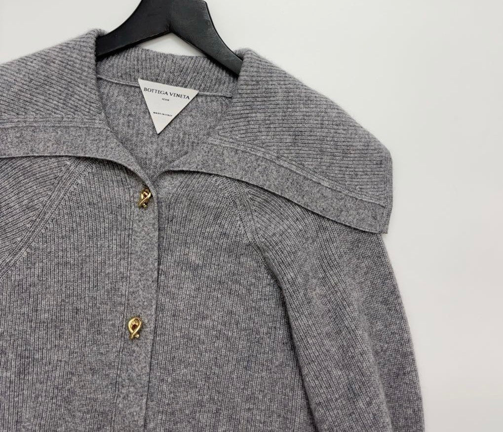 Bottega Veneta Women's Solid-Color Lapel Loose-Fit Long-Sleeved Single-Breasted Cashmere Knit Cardigan Sweater For Spring. Autumn. And Winter Ngvp #2313
