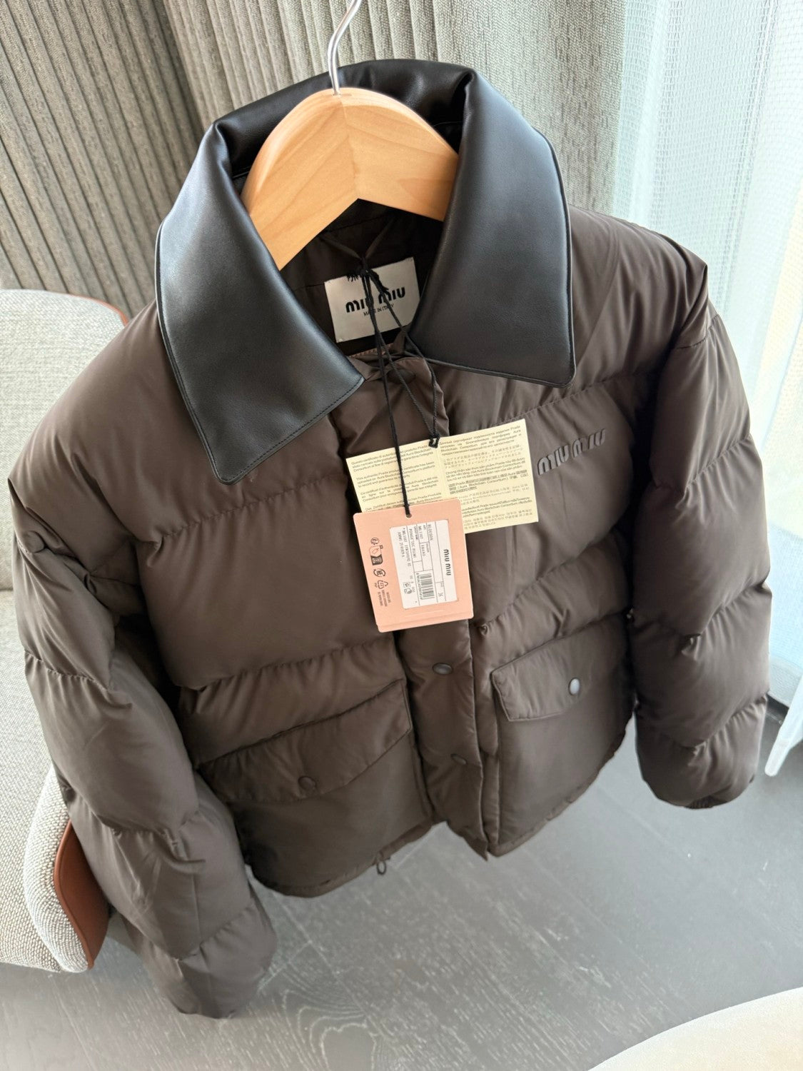 MiuMiu Ebony Technical Pong¨¦ Cropped Down Jacket  #335949
