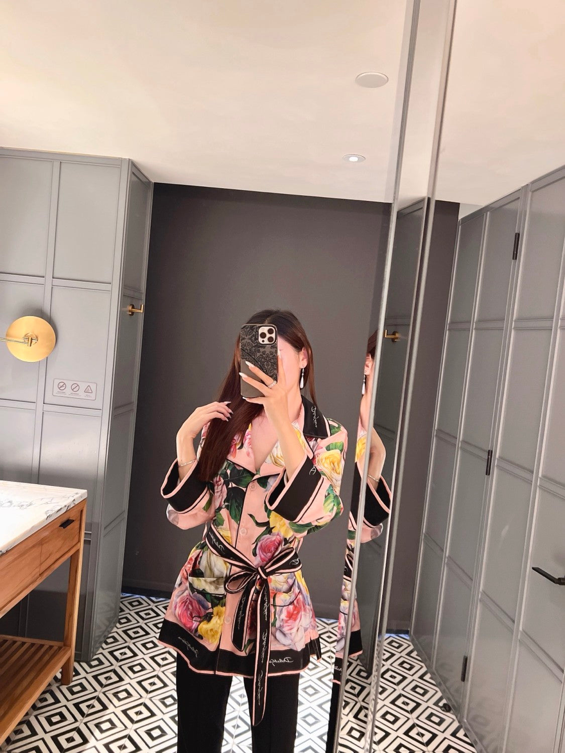 Dolce&Gabbana Women's Autumn/winter Floral Print Silk Satin Blouse  Shirt With Belted Collar Straight-leg Casual Trousers Pants Set Suit  Ngvp #2628