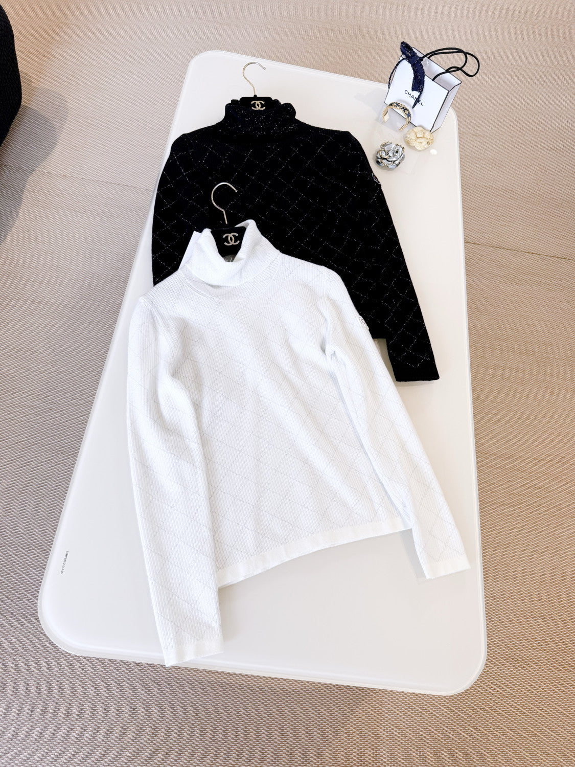 Chanel Turtleneck Pullove Sequined Wool Black Gold Silve #333816
