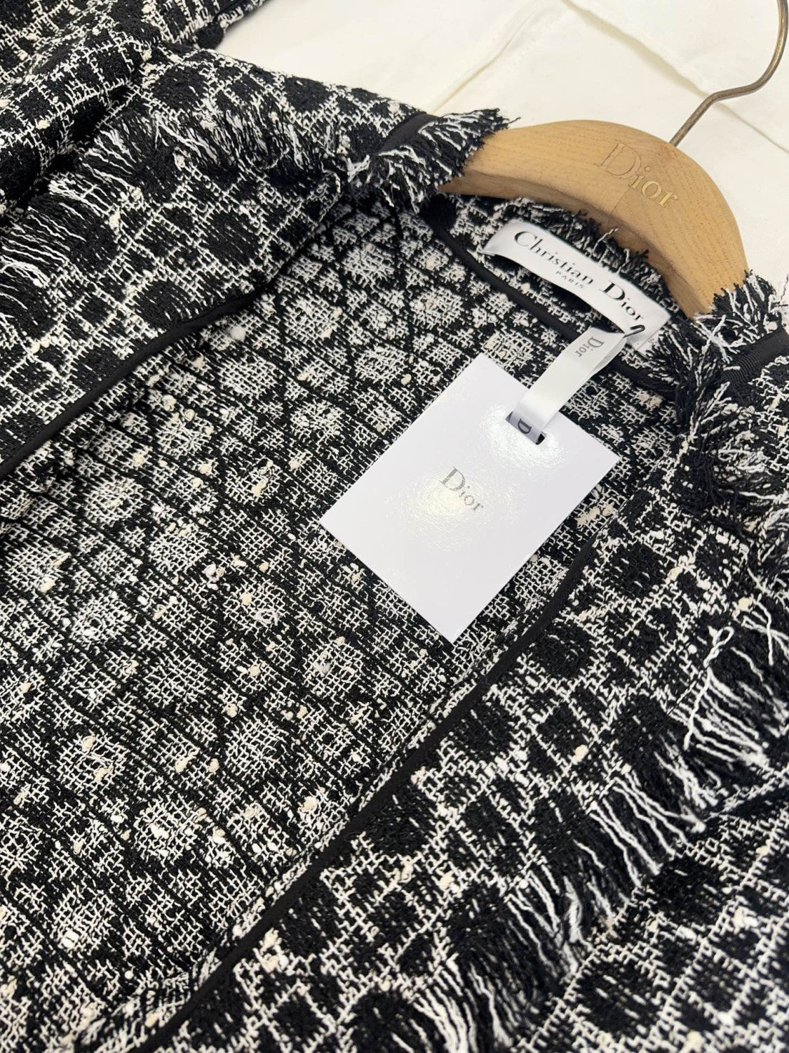 DIOR Macrocannage Regular Fit Jacket Mid-Length Macrocannage Flared Skirt  Black White Cotton-Blend Tweed Knit  #334340