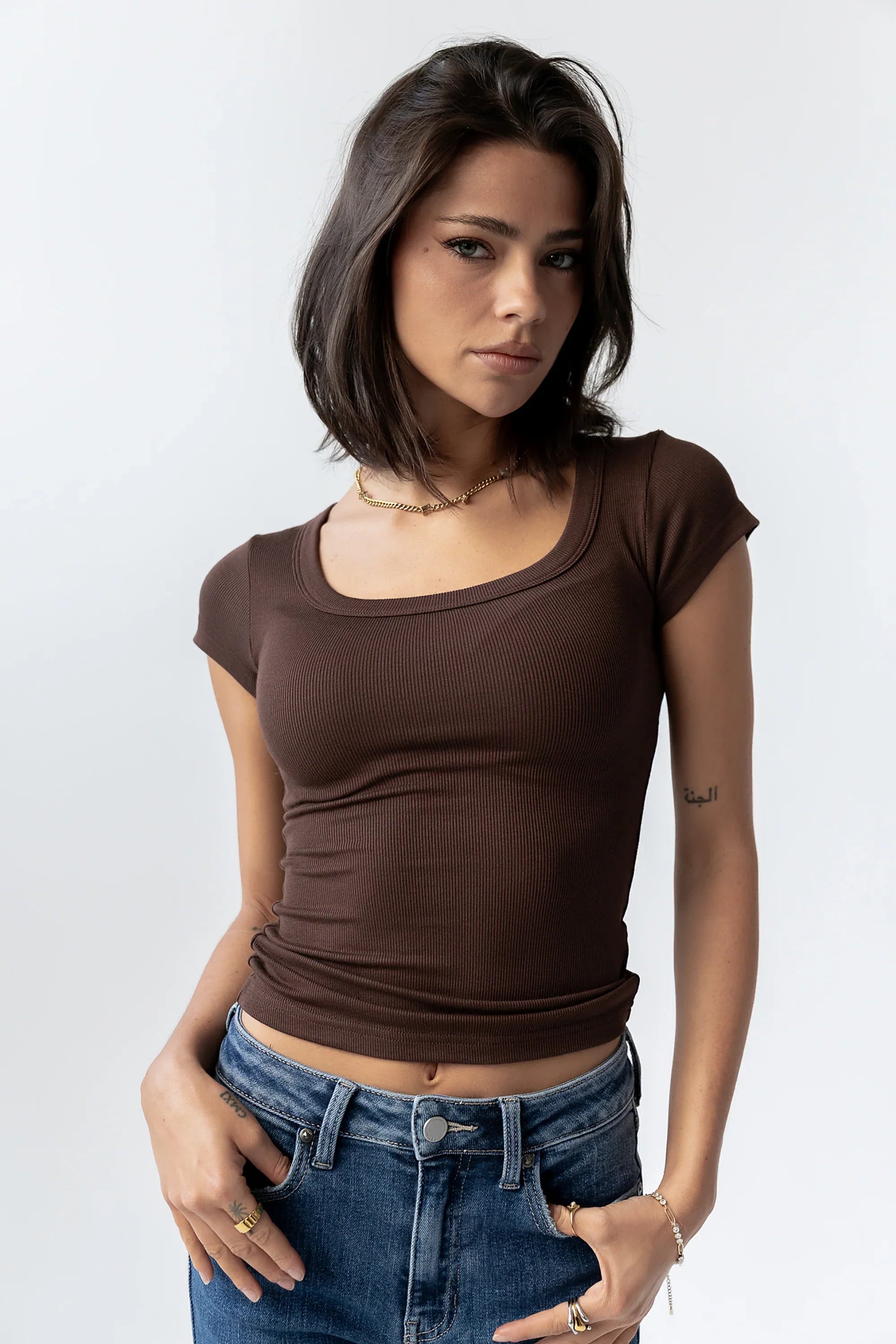 Freya Ribbed Top in Brown