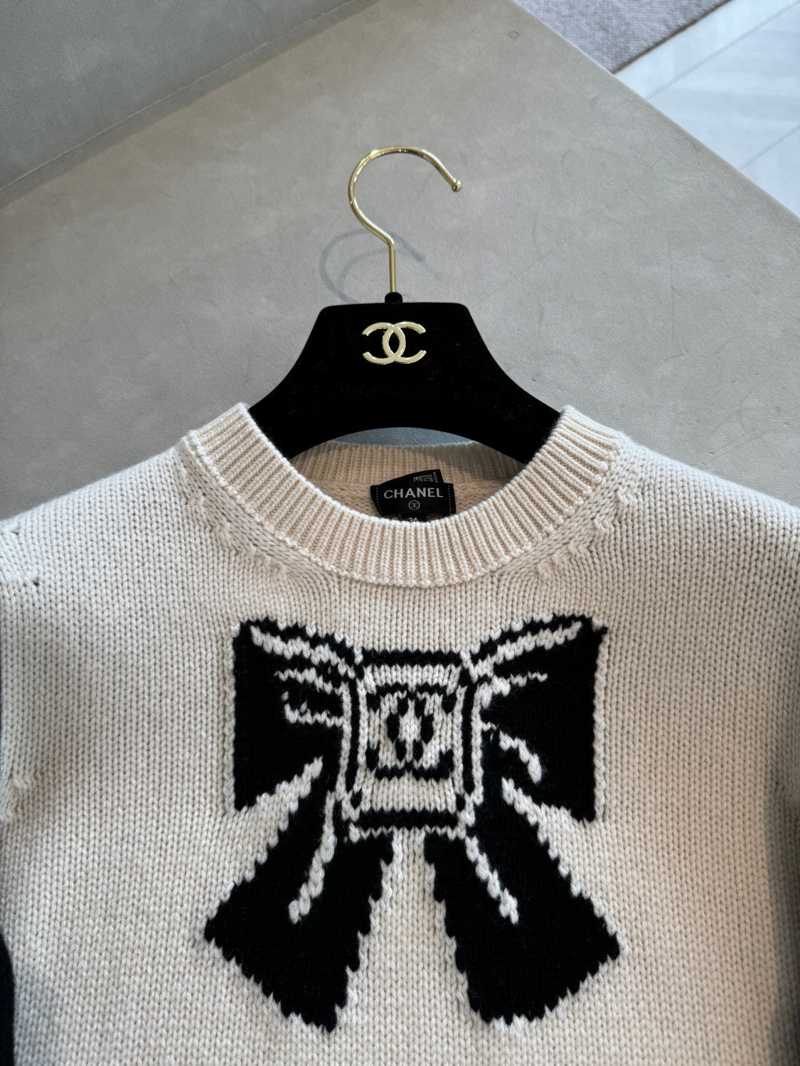 Chanel Pullover Wool Cashmere Ecru Black #334393