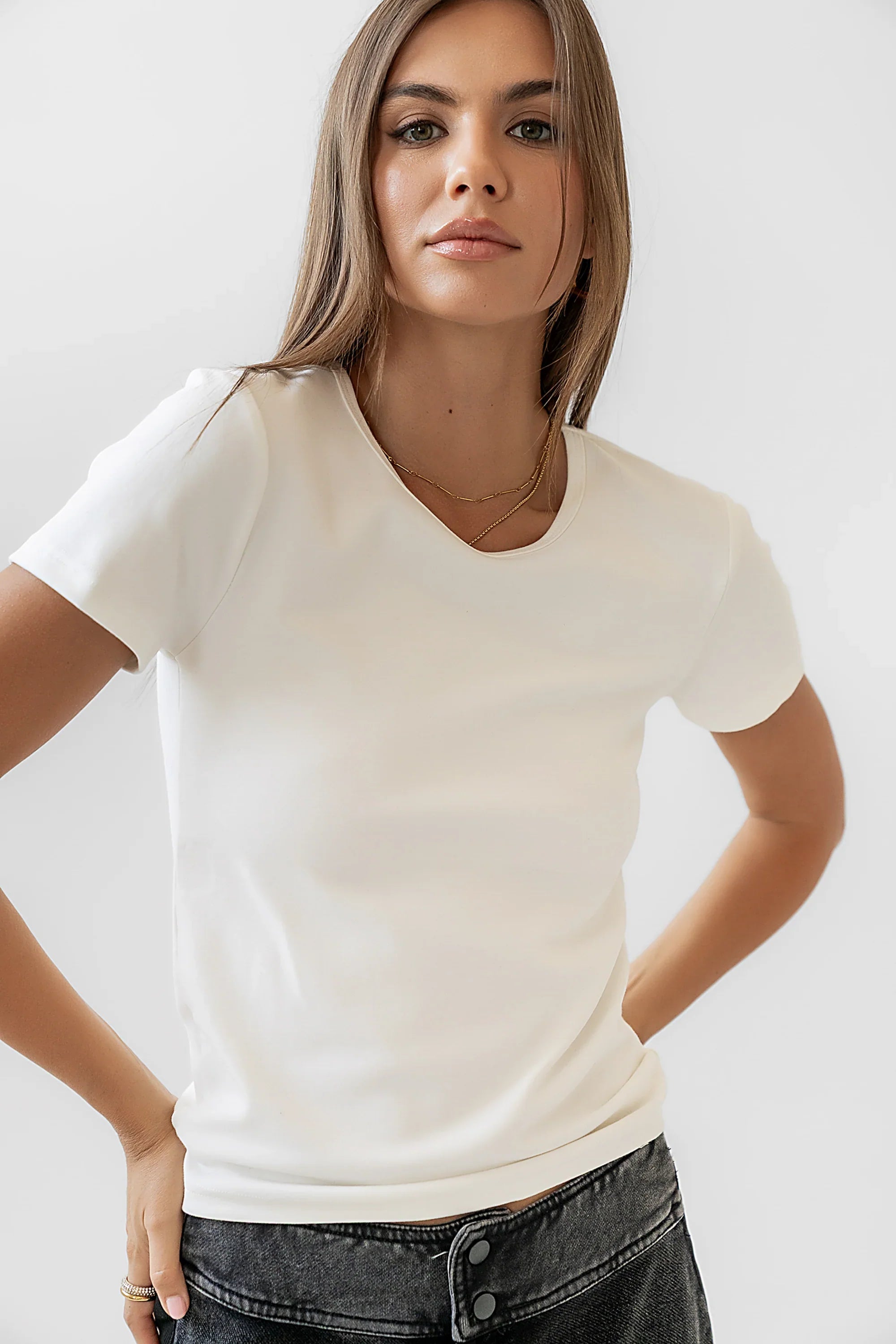 Mavis Basic Tee