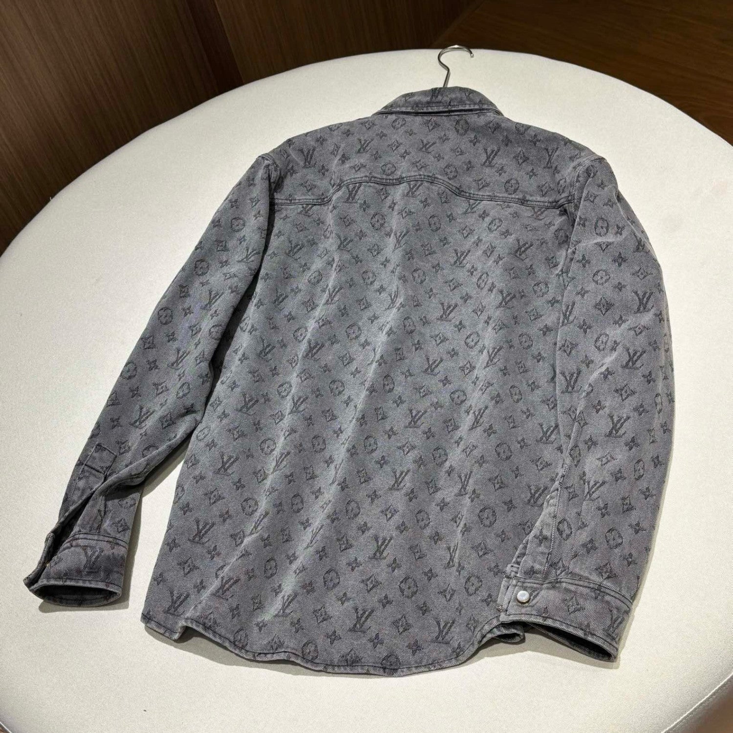 Louis Vuitton Men's And Women's Spring/Summer Fashion Casual Denim Washed Vintage Loose Print Shirt #78311