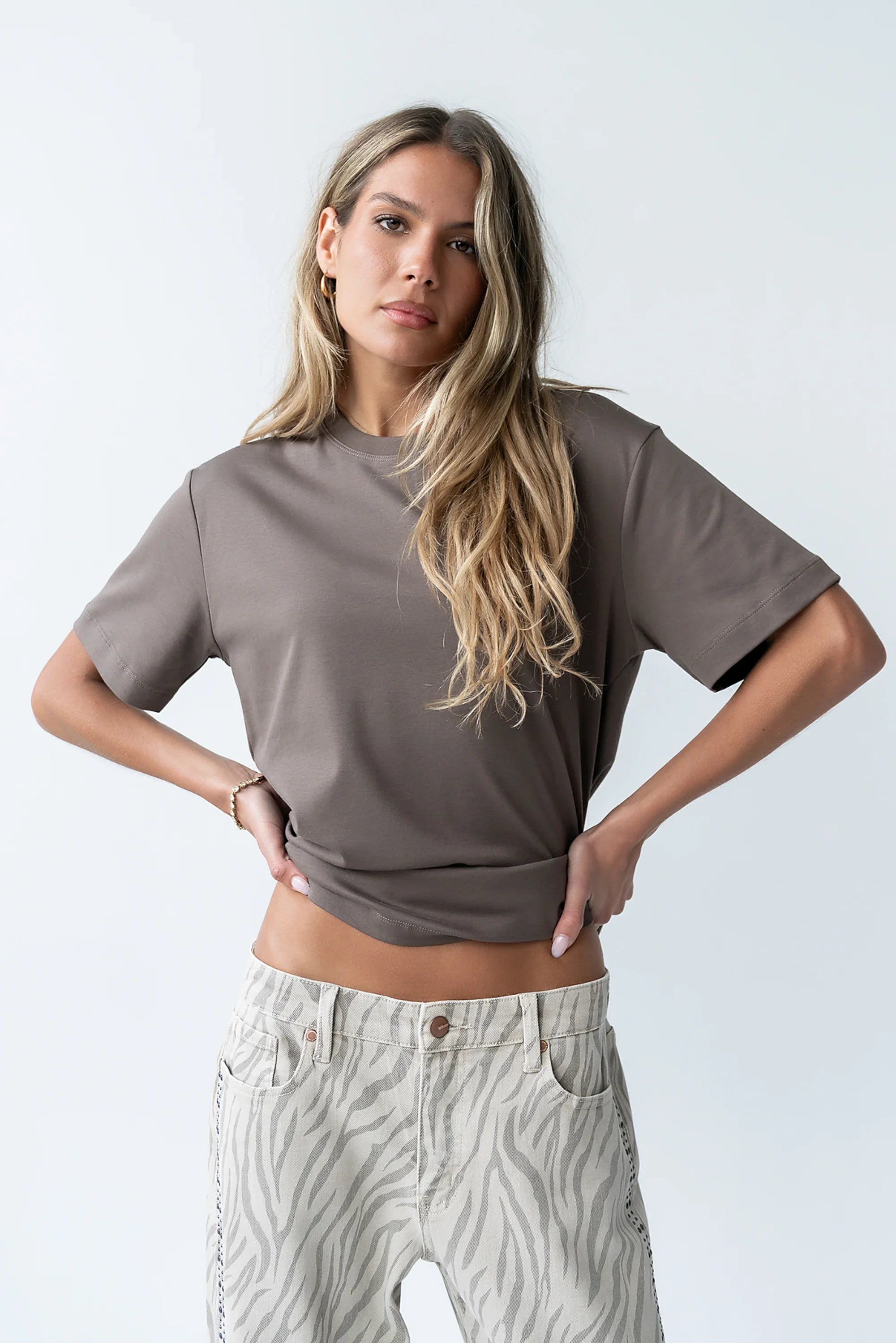Chance Tee in Brown