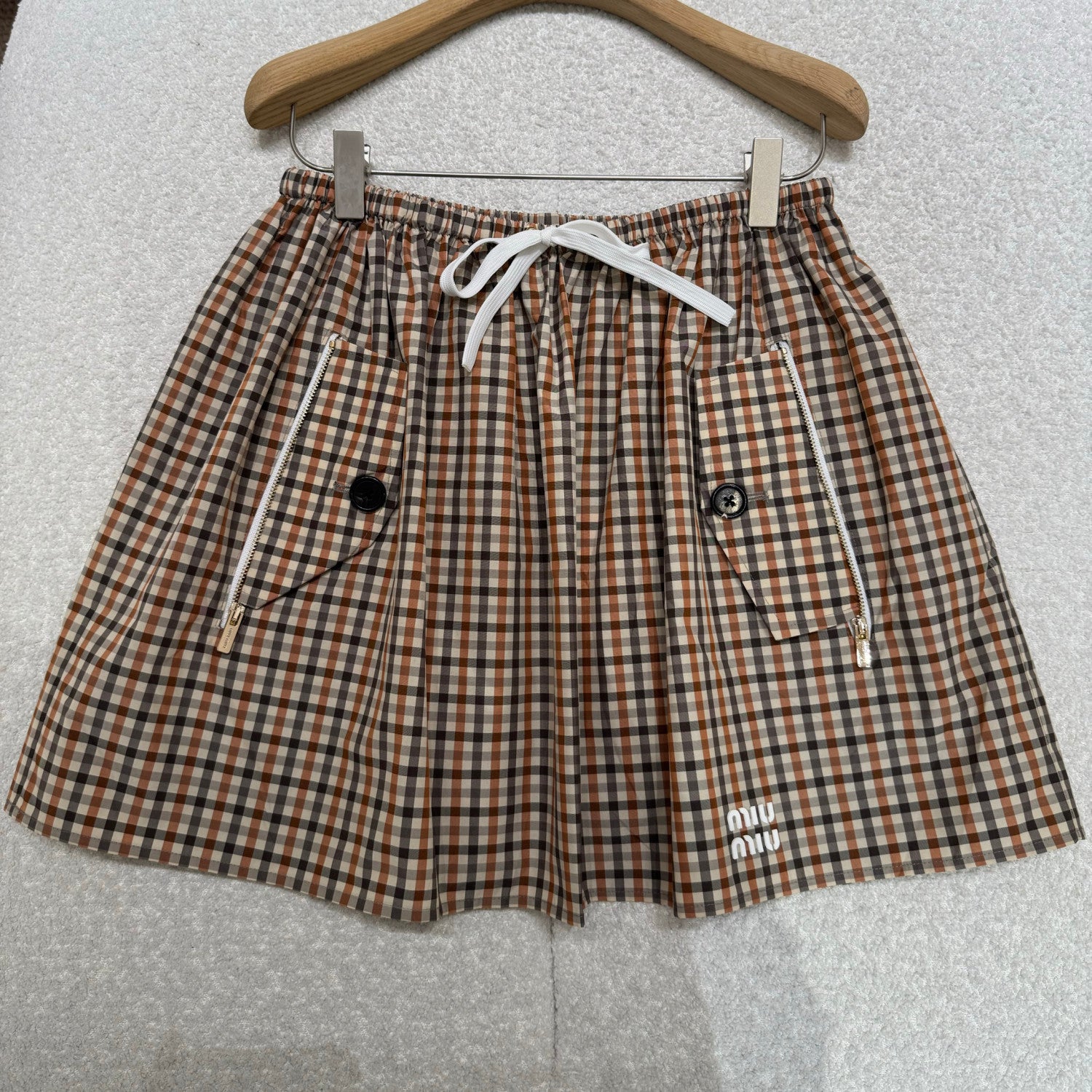 MiuMiu Women's Spring/Summer Fashion Casual Hooded Zipper Waist Elastic Checkered Jacket Waist Elastic Drawstring Checkered Casual Short Skirt Suit Set #79158