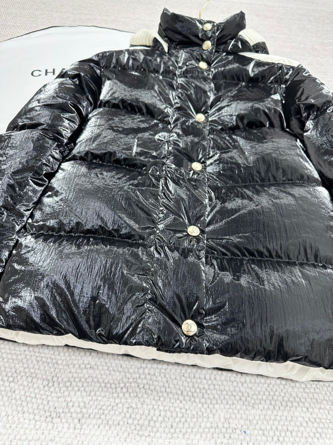 Chanel Top-Quality Version Down jacket Mixed Fiber #333761