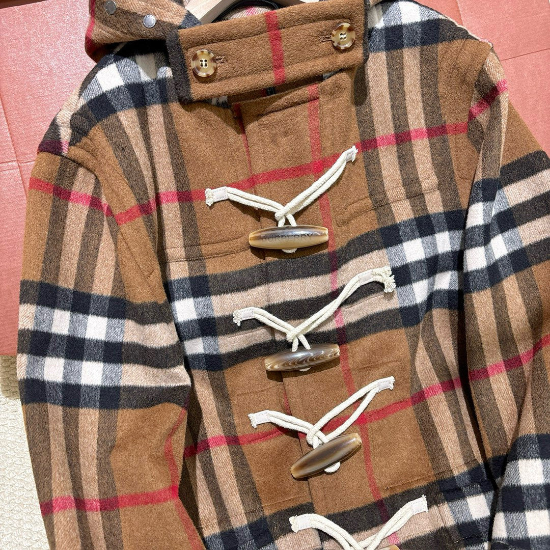 Burberry Men's And Women's Fall/winter Fashion Casual Checkered Hooded Single Breasted Short Coat With Horn Buttons Jacket #79427