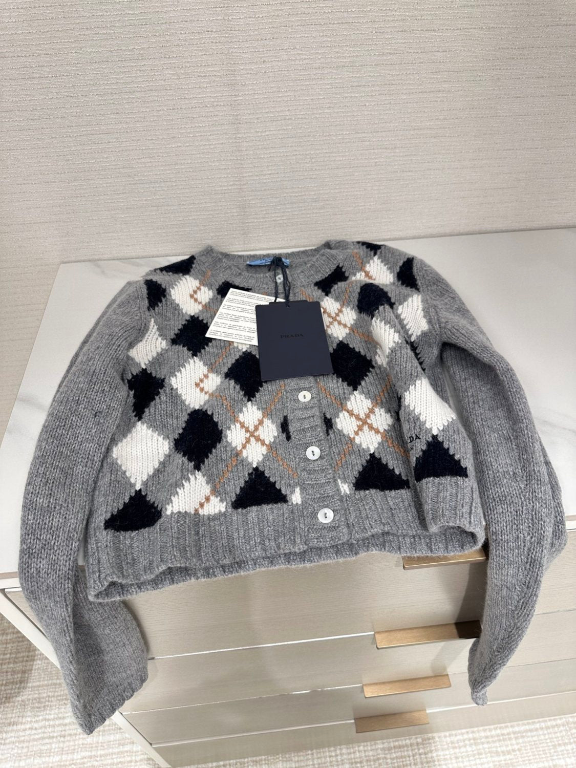 Prada Women's Spring/fall Fashion Casual Crew Neck Single-button Diamond Pattern Long-sleeve Cardigan #78467