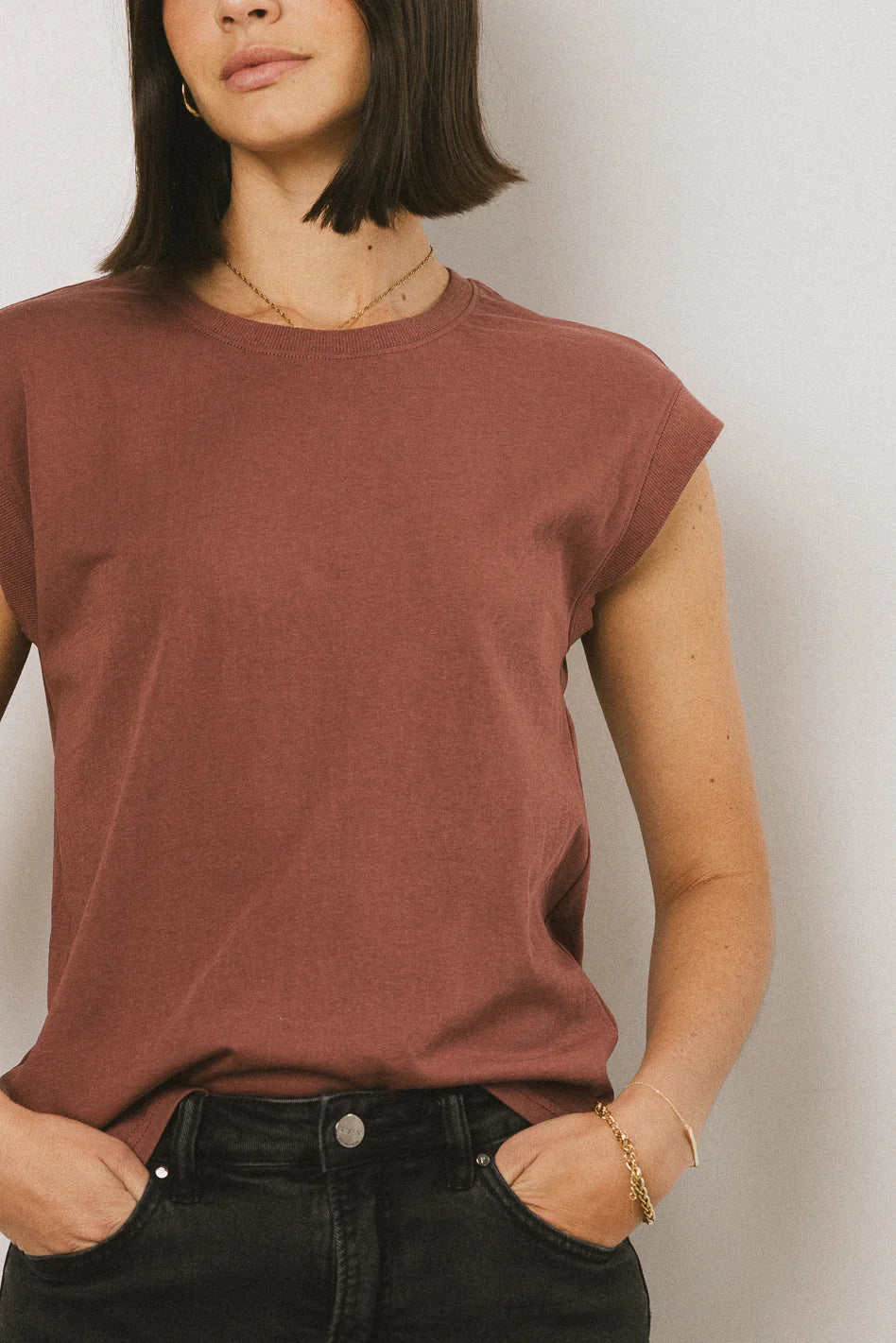 Arlo Top in Brick