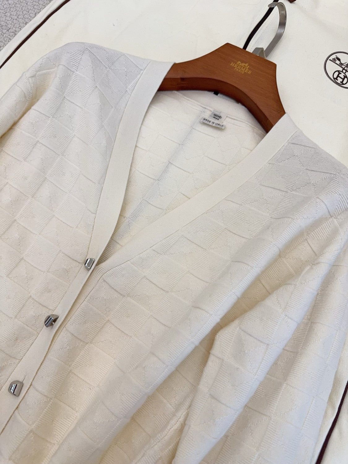 Hermes Medor Long-sleeve Cardigan #335909