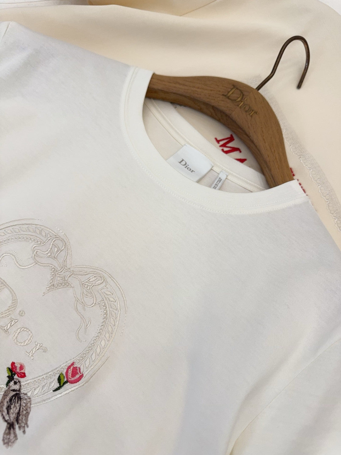 DIOR Dioramour Fitted T-Shirt White Cotton Jersey with Multicolor Doves Roses Motif #375761