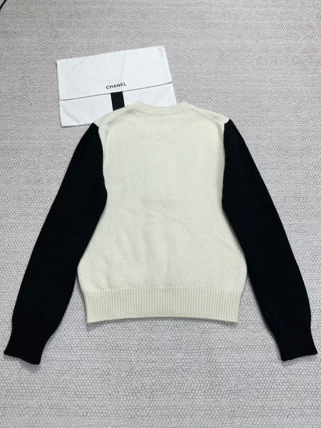 Chanel 25N Fawn Sweater #334448