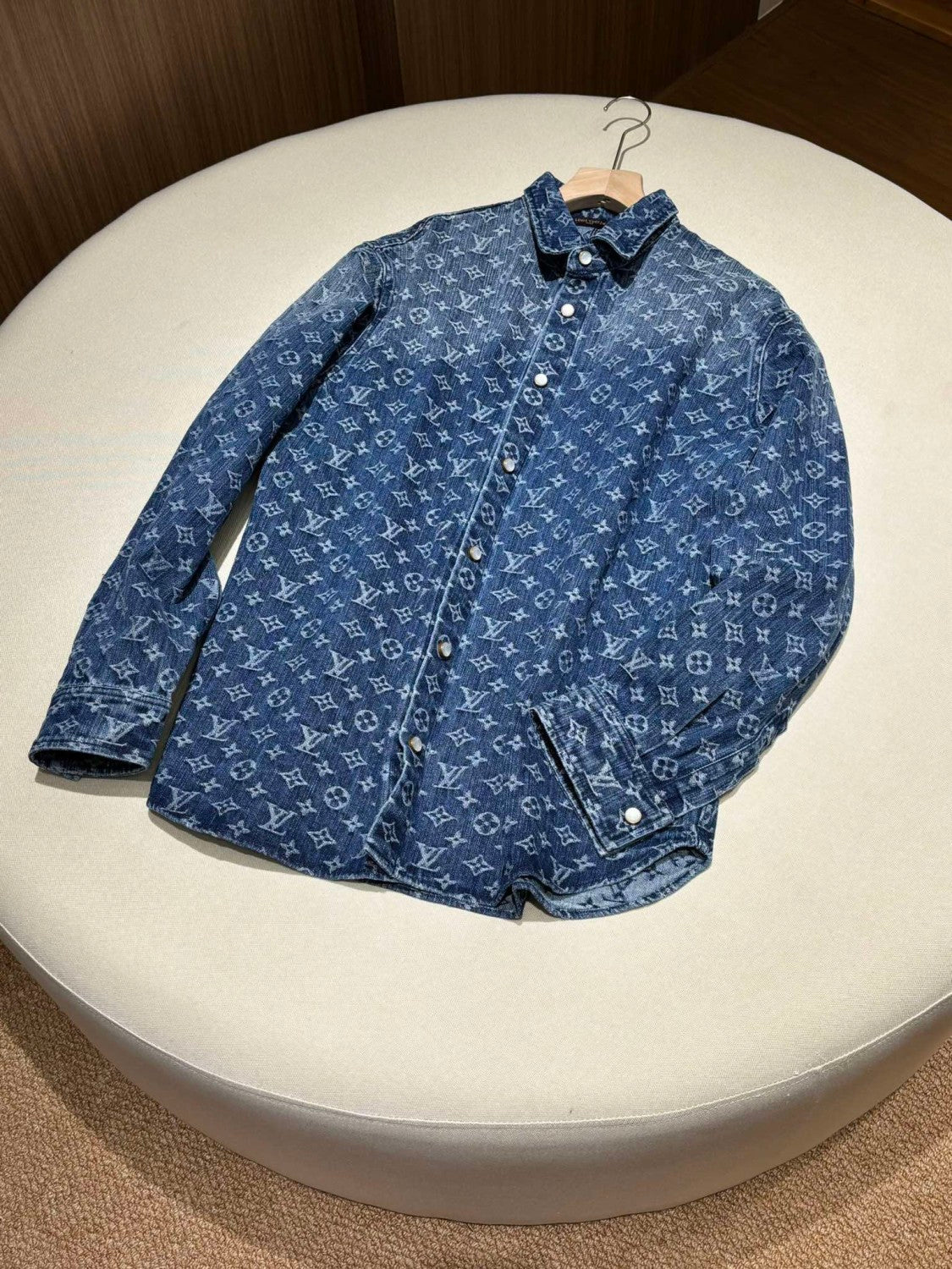 Louis Vuitton Men's And Women's Spring/Summer Fashion Casual Denim Washed Vintage Loose Print Shirt #78311