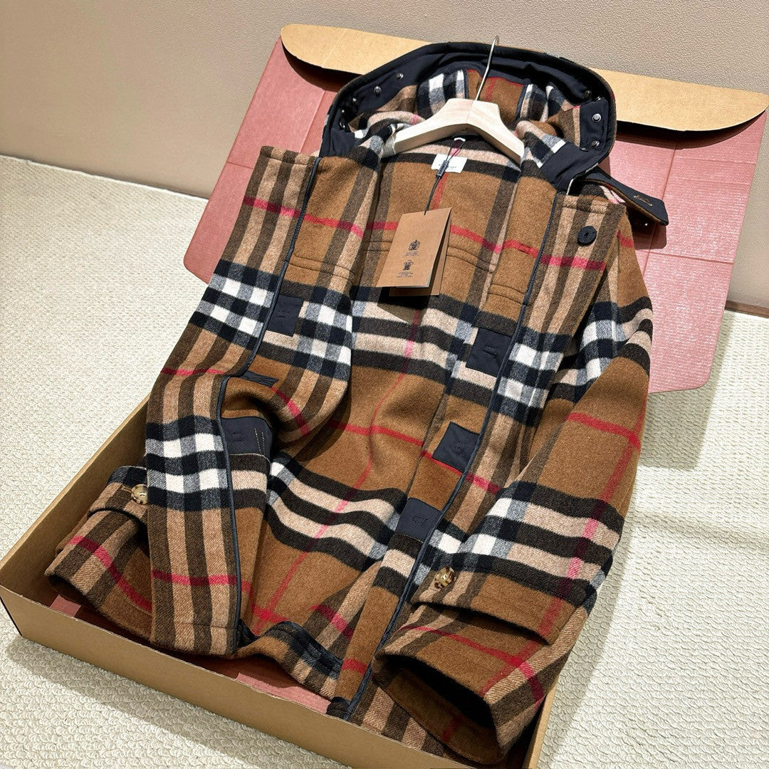 Burberry Men's And Women's Fall/winter Fashion Casual Checkered Hooded Single Breasted Short Coat With Horn Buttons Jacket #79427