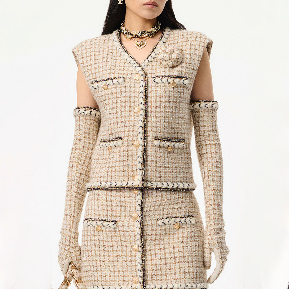 Chanel Top-quality Version Vest Wool Mohair Tweed Ecru Beige Gold Black #336793