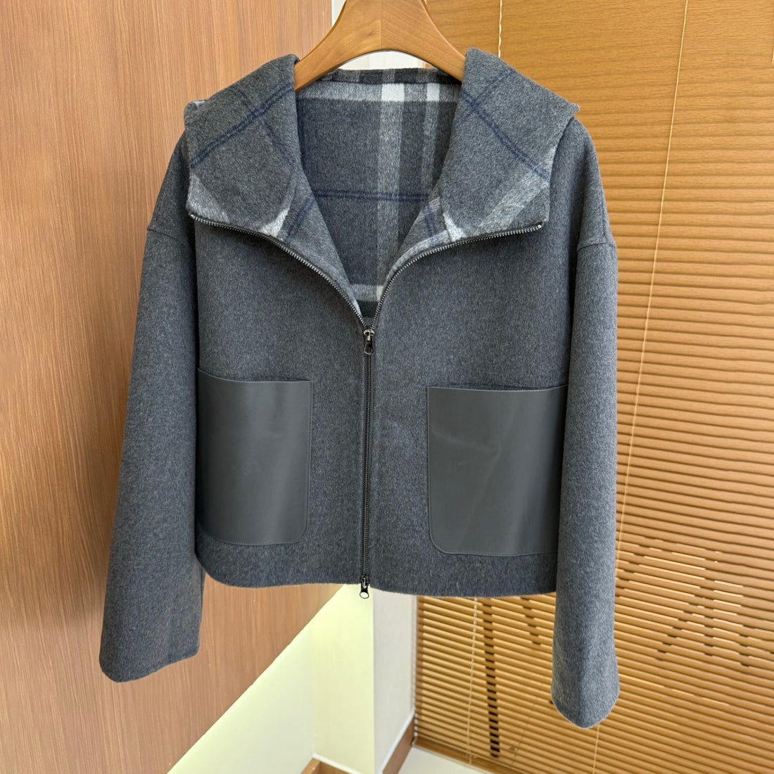 Burberry Women's Fall/winter Fashion Casual Hooded Zipper Leather Pocket Cashmere Long Sleeve Coat Jacket (For Specific Sizes Please Contact Customer Service) #78621