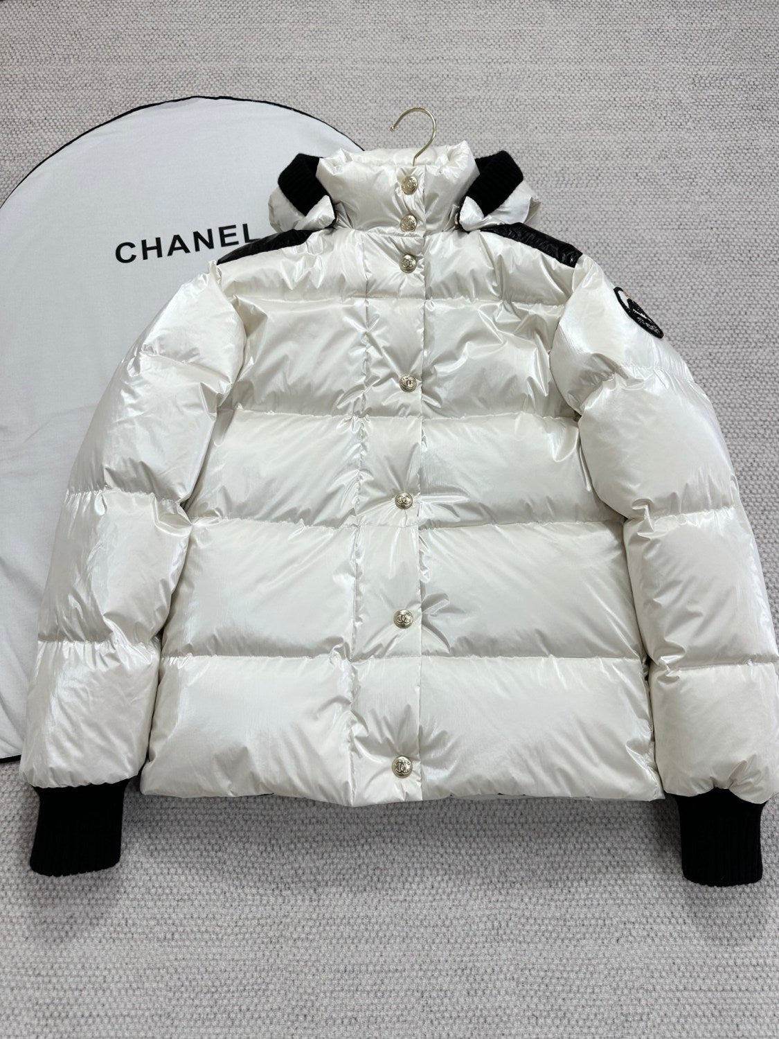 Chanel Top-Quality Version Down jacket Mixed Fiber #333761